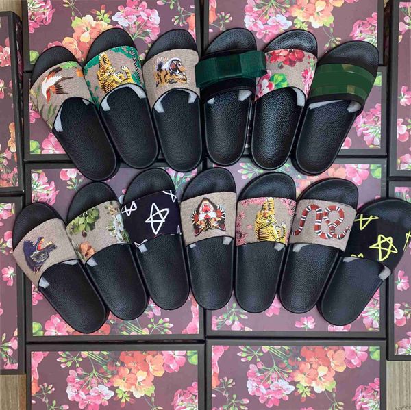 designer men women slippers stripe flip flops wide flat casual slipper summer printing sandals with flower box dust bag shoes''gg&, Black
designer men women slippers stripe flip flops wide flat casual slipper summer printing sandals with flower box dust bag shoes''gg&, Black