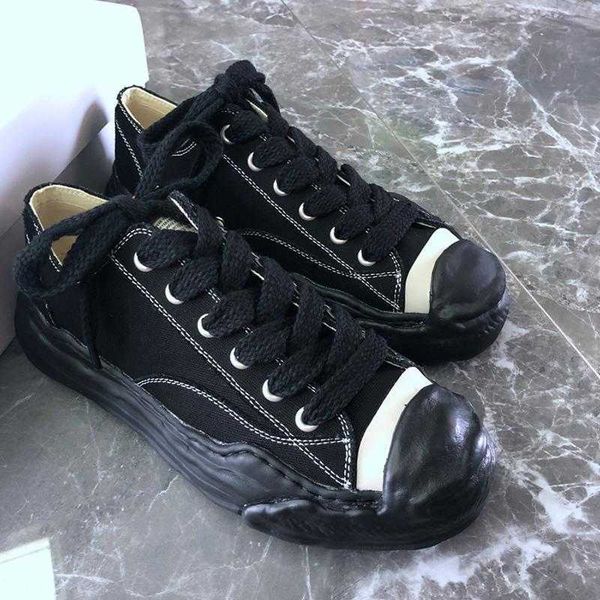maison mihara yasuhiro dissolved shoes men's and women's laughing canvas mmy shoes thick soled vintage casual shoes low help board
maison mihara yasuhiro dissolved shoes men's and women's laughing canvas mmy shoes thick soled vintage casual shoes low help board