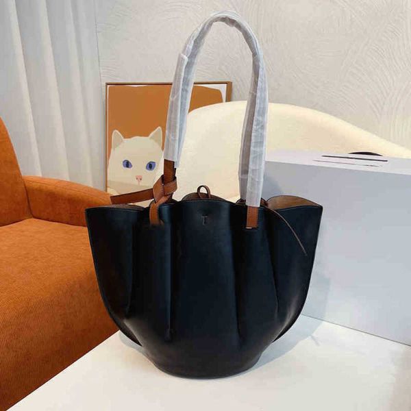 foldable shell tote bags women folding process handbag shoulder leather designer brand crossbody female bucket 220323
foldable shell tote bags women folding process handbag shoulder leather designer brand crossbody female bucket 220323