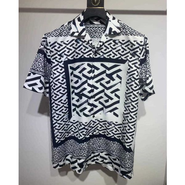 summer casual shirt ver designer silk shirts hawaiian medusa print short sleeve t shirt men women cardigan sweatshirt, White;black
summer casual shirt ver designer silk shirts hawaiian medusa print short sleeve t shirt men women cardigan sweatshirt, White;black