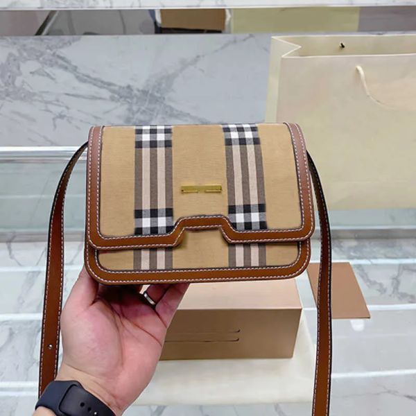 2023 new evening bags flap messenger crossbody bag women shoulder handbags metal hardware interior slot pocket cross body purse hand wallets
2023 new evening bags flap messenger crossbody bag women shoulder handbags metal hardware interior slot pocket cross body purse hand wallets