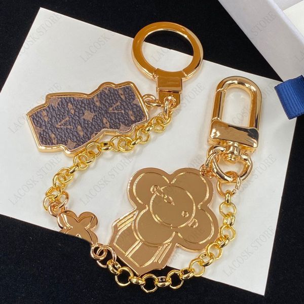 luxury keychains mens womens car key chain buckle jewelry classic letter flowers bag accessories key ring gift pendant exquisite present, Slivery;golden
luxury keychains mens womens car key chain buckle jewelry classic letter flowers bag accessories key ring gift pendant exquisite present, Slivery;golden