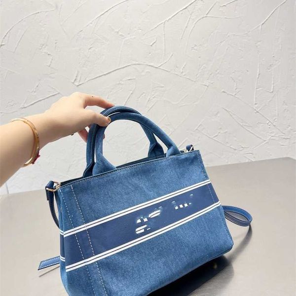 14% off 2023 fashion handbag p new casual portable canvas shoulder high capacity women's crossbody bag
14% off 2023 fashion handbag p new casual portable canvas shoulder high capacity women's crossbody bag