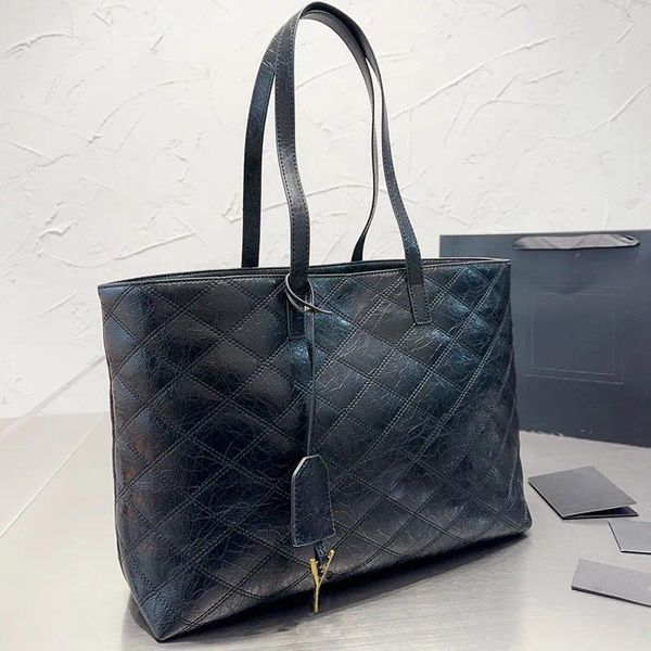 backpack style designers messenger luxurys bags women handbags ladies lady clutch bag shoulder tote female purse wallet
backpack style designers messenger luxurys bags women handbags ladies lady clutch bag shoulder tote female purse wallet