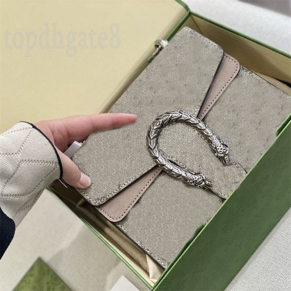 lady crossbody designer bags plated silver strap shoulder bag men unique design double tiger head buckle flip cover designer handbags nice l
lady crossbody designer bags plated silver strap shoulder bag men unique design double tiger head buckle flip cover designer handbags nice l