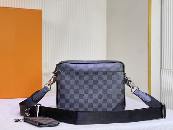 mt handbags men leather trio messenger bags luxury shoulder bag make up bag v designer handbag tote man's bag
mt handbags men leather trio messenger bags luxury shoulder bag make up bag v designer handbag tote man's bag