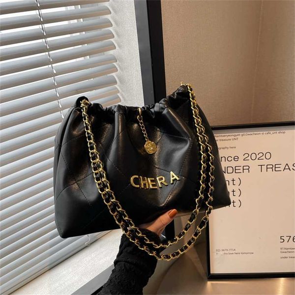 70% off purses 2022 new style zituote bag personalized versatile heavy industry chain decoration
70% off purses 2022 new style zituote bag personalized versatile heavy industry chain decoration