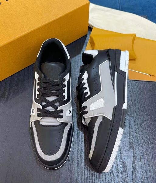famous brand 2023 men shoes designer sneakers casual shoes vintage platform trainers grained calf leather canvas leather skateboard walking, Black
famous brand 2023 men shoes designer sneakers casual shoes vintage platform trainers grained calf leather canvas leather skateboard walking, Black