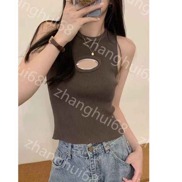 23ss tank womens tanks camis vest womens designer clothing spring summer round neck solid color hollow out knitting vest womens clothes a1, White
23ss tank womens tanks camis vest womens designer clothing spring summer round neck solid color hollow out knitting vest womens clothes a1, White