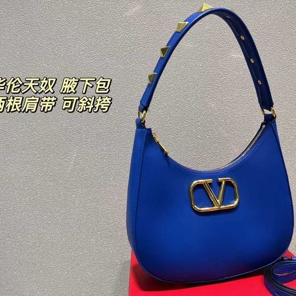 women handbag new bags luxurys women's valentiones designer black leather logo riveted zipper portable shoulder bag size 28 18 zfkk
women handbag new bags luxurys women's valentiones designer black leather logo riveted zipper portable shoulder bag size 28 18 zfkk