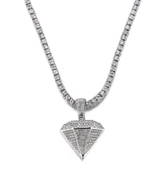 classic geometric pendant necklace enhances your temperament and image, Silver
classic geometric pendant necklace enhances your temperament and image, Silver
