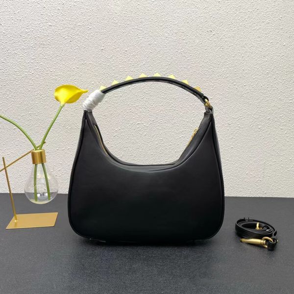luxury handbag designer shoulder bag calf leather women's underarm bag stray bag tote purse
luxury handbag designer shoulder bag calf leather women's underarm bag stray bag tote purse