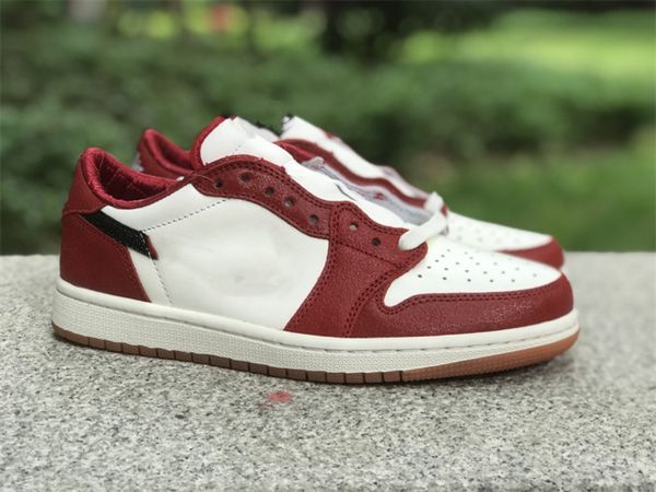 shoes 1s 1 low burst black red basketball shoe sports sneakers real leather with og box
shoes 1s 1 low burst black red basketball shoe sports sneakers real leather with og box