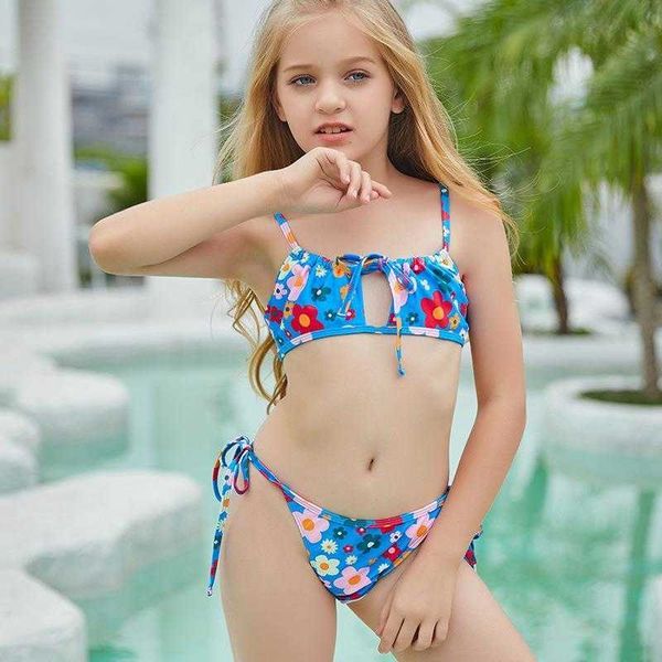 childrens split printing older kids two pieces swimwear cute suspenders girls swimsuit wholesale, Blue
childrens split printing older kids two pieces swimwear cute suspenders girls swimsuit wholesale, Blue