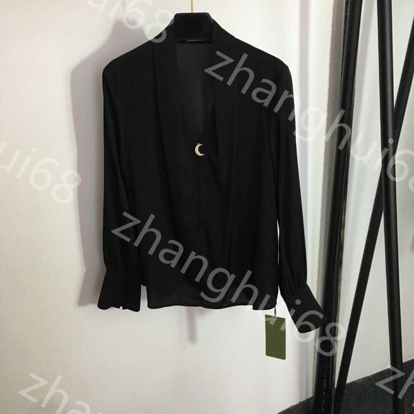 23ss high neck blouse women shirt womens designer clothing solid color matching temperament v-neck long sleeve silk women clothes, White
23ss high neck blouse women shirt womens designer clothing solid color matching temperament v-neck long sleeve silk women clothes, White