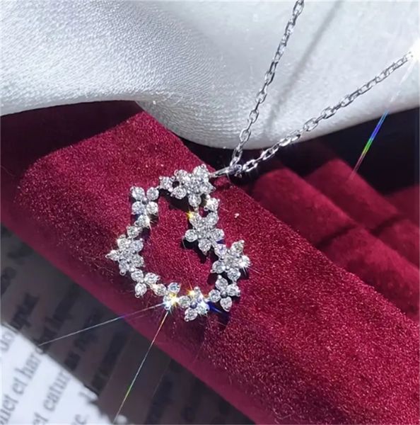 romantic flowers heart necklace full shiny white cubic zirconia luxury fashion women jewelry exquisite gift, Silver
romantic flowers heart necklace full shiny white cubic zirconia luxury fashion women jewelry exquisite gift, Silver