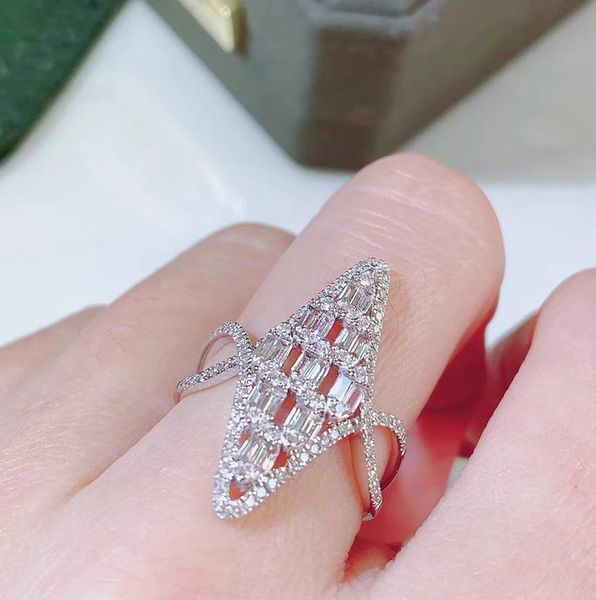 statement lady lab diamond finger ring 925 sterling silver party wedding band rings for women bridal nightclub jewelry gift, Slivery;golden
statement lady lab diamond finger ring 925 sterling silver party wedding band rings for women bridal nightclub jewelry gift, Slivery;golden