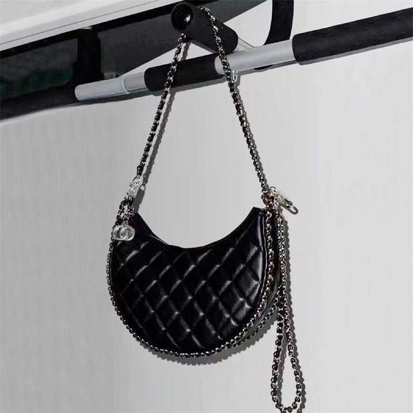 purses shop 85% off sheepskin moon 2023 new rhombus chain single-shoulder crescent high-grade wrist bag
purses shop 85% off sheepskin moon 2023 new rhombus chain single-shoulder crescent high-grade wrist bag