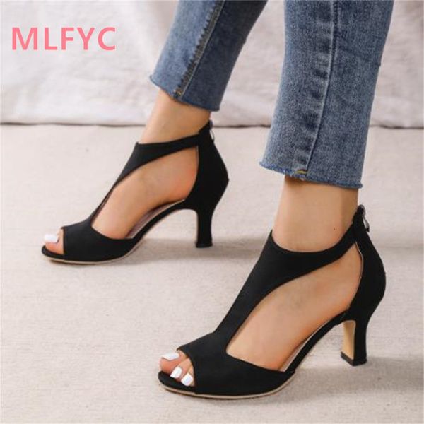 sandals simple and fashionable back zipper fishmouth shoes women's summer side stiletto roman sandals 230504, Black
sandals simple and fashionable back zipper fishmouth shoes women's summer side stiletto roman sandals 230504, Black