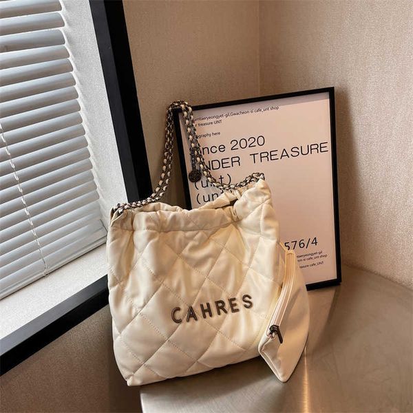 2023 fashion handbag lingge chain new large capacity casual versatile shoulder garbage women's bag
2023 fashion handbag lingge chain new large capacity casual versatile shoulder garbage women's bag