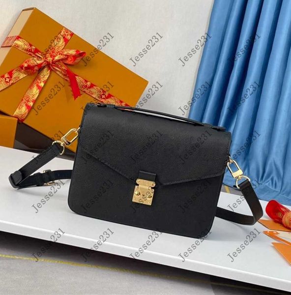 designer bags womens genuine leather handbag messenger oxidizing shoulder bags crossbody bags shopping tote bag purse with date code serial
designer bags womens genuine leather handbag messenger oxidizing shoulder bags crossbody bags shopping tote bag purse with date code serial