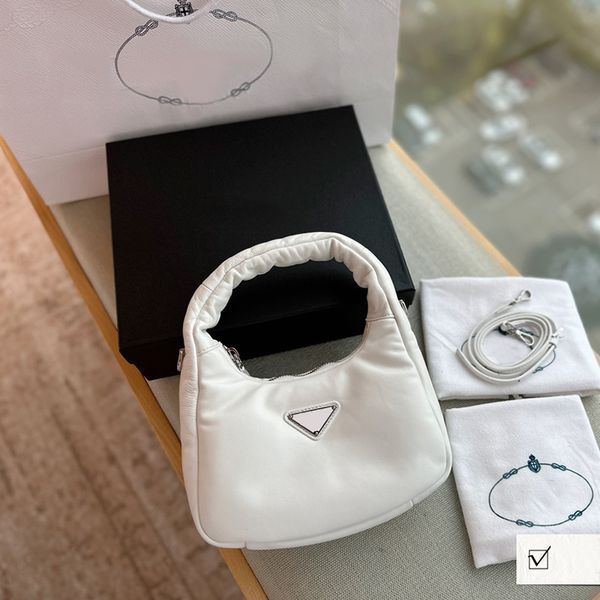sheepskin hobo bag soft mini cloud bag crossbody bags crescent bag half moon shoulder bag armpit bag designer handbags hobos tote bags quali
sheepskin hobo bag soft mini cloud bag crossbody bags crescent bag half moon shoulder bag armpit bag designer handbags hobos tote bags quali