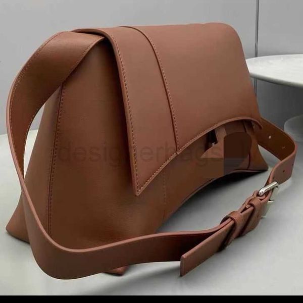 b bag trainers 2023 new layer cowhide hourglass caramel korean edition big bag underarm single shoulder crossbody bag with high appearance v
b bag trainers 2023 new layer cowhide hourglass caramel korean edition big bag underarm single shoulder crossbody bag with high appearance v