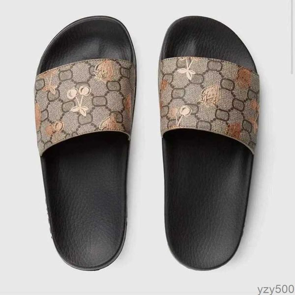 gg designer slides women man slippers luxury sandals brand sandals real leather flip flop flats slide casual shoes sneakers by fen 001', Black
gg designer slides women man slippers luxury sandals brand sandals real leather flip flop flats slide casual shoes sneakers by fen 001', Black