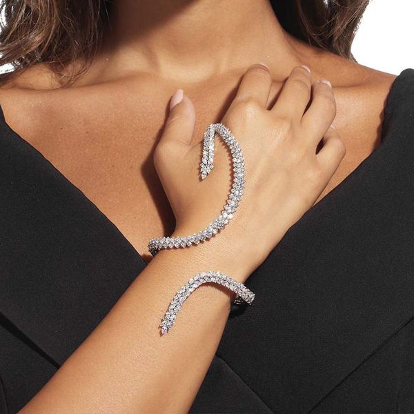 bangle xsbody hand novelty zircon palm bracelet cuff for women fashion handlets accessories boutique 230506, Black
bangle xsbody hand novelty zircon palm bracelet cuff for women fashion handlets accessories boutique 230506, Black