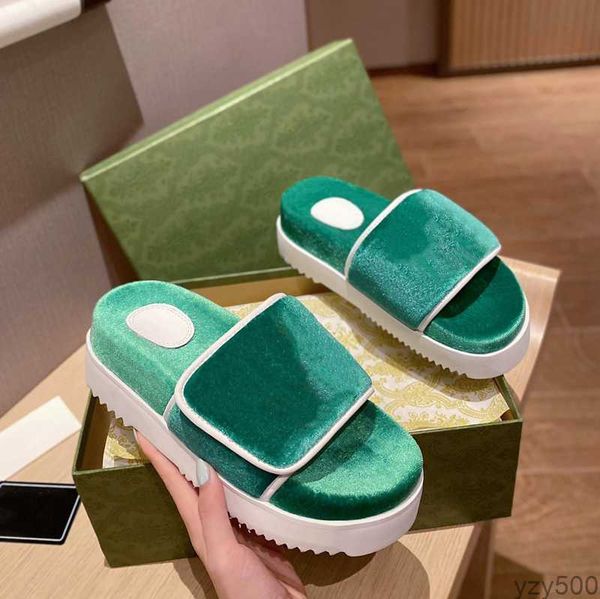 men women platform foam slippers cotton sponge slippers winter designer sandals green red blue yellow lady pool slides beach low heel'&, Black
men women platform foam slippers cotton sponge slippers winter designer sandals green red blue yellow lady pool slides beach low heel'&, Black