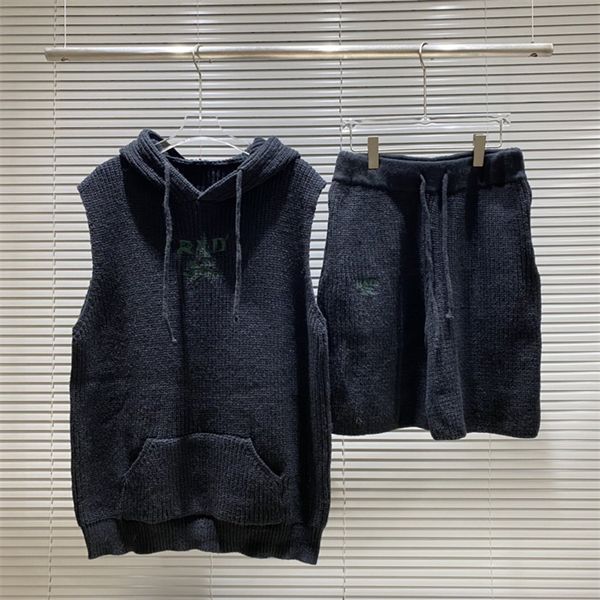 2 summer fashion mens tracksuits hawaii beach pants set designer shirts printing leisure shirt man slim fit the board of directors short sle, Gray
2 summer fashion mens tracksuits hawaii beach pants set designer shirts printing leisure shirt man slim fit the board of directors short sle, Gray