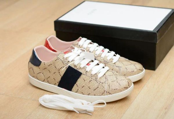 2021 men women casual shoes flat platform shoe leather sneakers ace bee green red stripes tennis sports trainers embroidery flower size dea, Black
2021 men women casual shoes flat platform shoe leather sneakers ace bee green red stripes tennis sports trainers embroidery flower size dea, Black