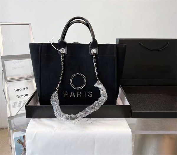 women shoulder ss messenger bags lady 2022 fashion luxury handbags cross body famous designer hasp removable leather straps popular female p
women shoulder ss messenger bags lady 2022 fashion luxury handbags cross body famous designer hasp removable leather straps popular female p