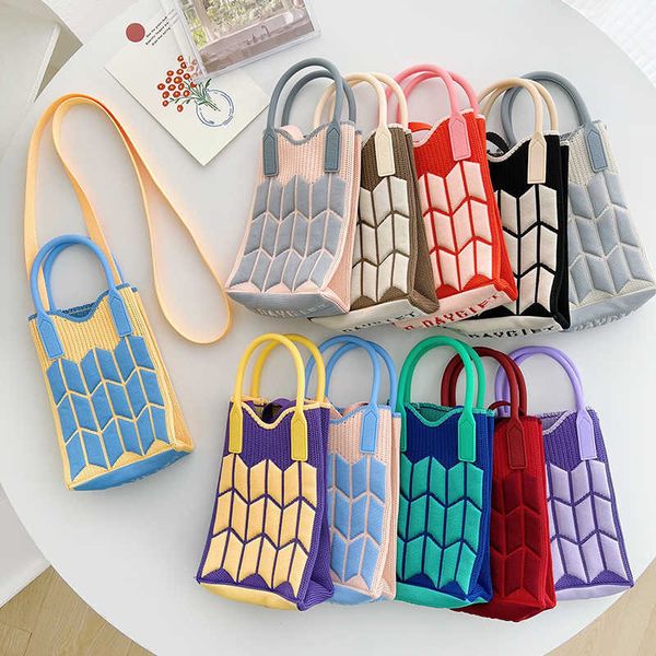 cross body mobile phone for women 2023 new small japanese and korean single shoulder vertical niche design three-dimensional pattern handbag
cross body mobile phone for women 2023 new small japanese and korean single shoulder vertical niche design three-dimensional pattern handbag