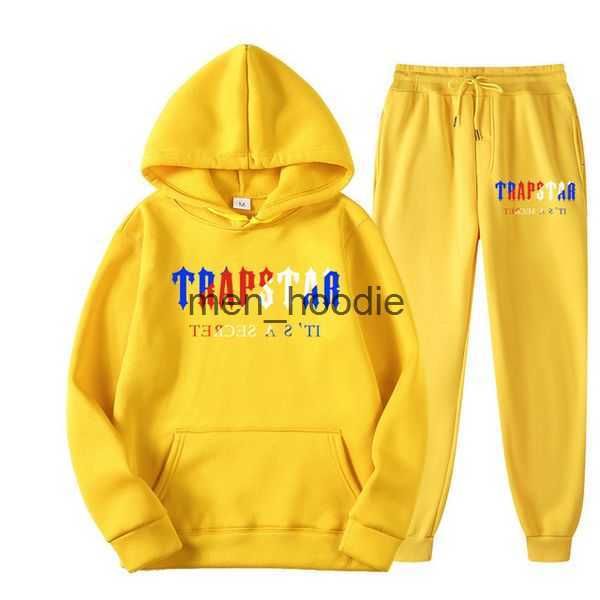 men's t-shirts tracksuit trapstar brand printed sportswear men 16 colors warm two pieces set loose hoodie sweatshirt pants jogging 5p6k, White;black
men's t-shirts tracksuit trapstar brand printed sportswear men 16 colors warm two pieces set loose hoodie sweatshirt pants jogging 5p6k, White;black