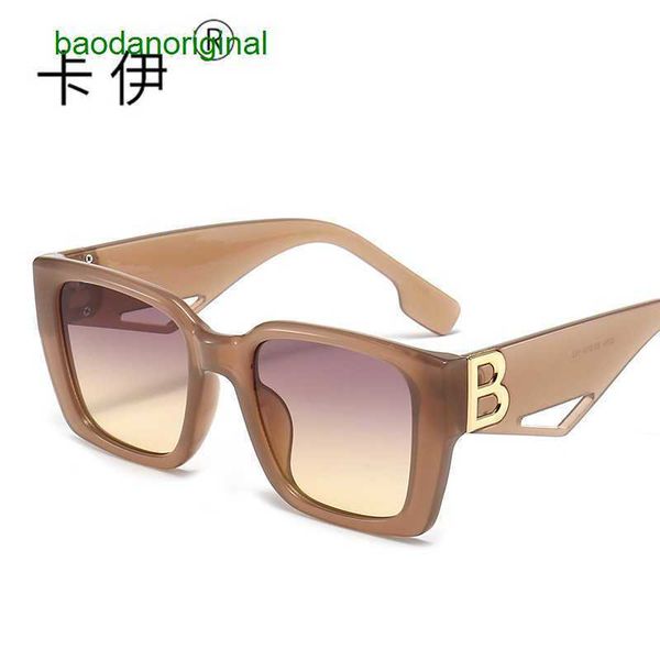burbrerys designer sunglasses new box sunglasses fashion men's and women's letter mirror leg decoration outdoor sunshade 8258 glas, White;black
burbrerys designer sunglasses new box sunglasses fashion men's and women's letter mirror leg decoration outdoor sunshade 8258 glas, White;black