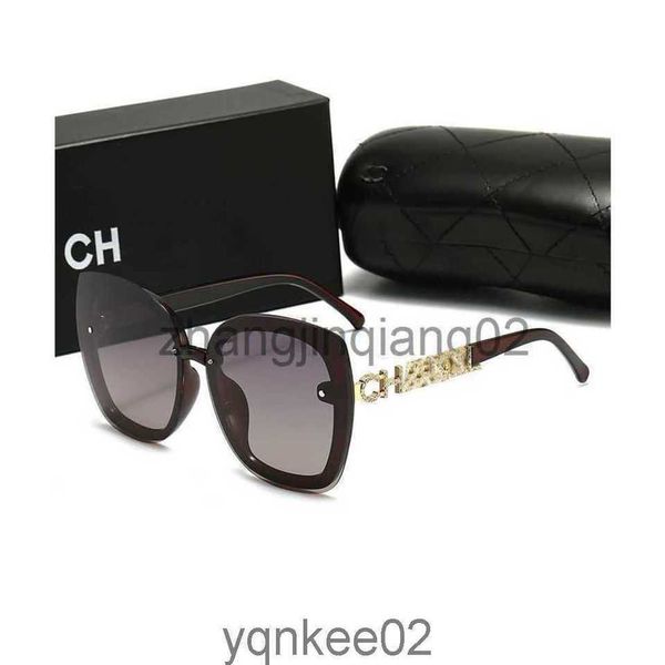 designer channel sunglass cycle luxurys fashion sports polarize round sunglasses for womens mens summer baseball vintage driving vacation be, White;black
designer channel sunglass cycle luxurys fashion sports polarize round sunglasses for womens mens summer baseball vintage driving vacation be, White;black