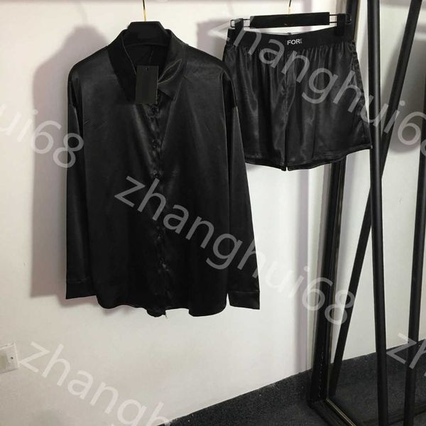 23ss women shirt set womens designer clothing solid color lapel long sleeve shirt letter webbing elastic waist shorts set women clothes, White
23ss women shirt set womens designer clothing solid color lapel long sleeve shirt letter webbing elastic waist shorts set women clothes, White