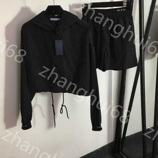 23ss women tracksuit casual suit womens designer clothing drawstring waist long sleeved hooded coat casual shorts set womens clothing a1, Gray
23ss women tracksuit casual suit womens designer clothing drawstring waist long sleeved hooded coat casual shorts set womens clothing a1, Gray