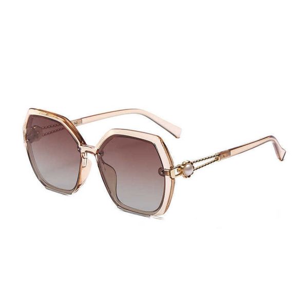 new designer sunglass brand luxury channel sunglasses trendy women's sunscreen polarized drive uv proof strong glasses, White;black
new designer sunglass brand luxury channel sunglasses trendy women's sunscreen polarized drive uv proof strong glasses, White;black