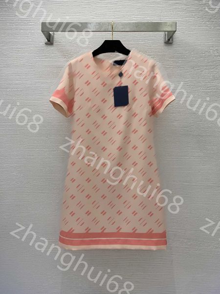 23ss women dress womens designer clothing summer dresses full letter logo color matching edge a-word version type crewneck short-sleeved dre, Black;gray
23ss women dress womens designer clothing summer dresses full letter logo color matching edge a-word version type crewneck short-sleeved dre, Black;gray