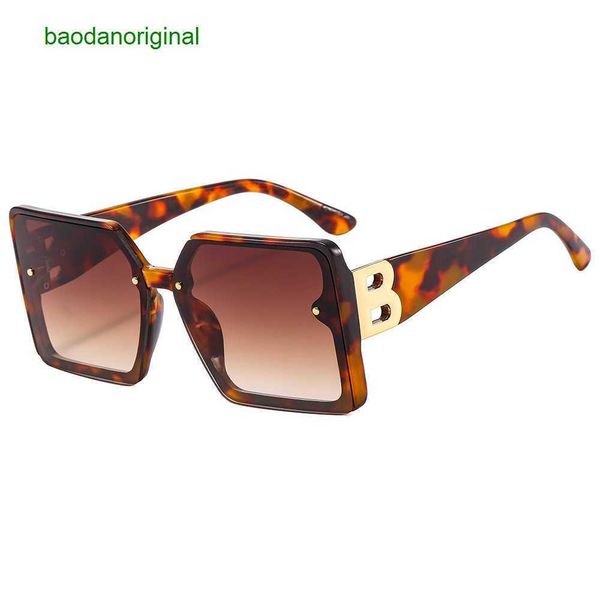 burbrerys designer sunglasses new concave sunglasses for men and women outdoor street pgraphy glasses ins 4mp9, White;black
burbrerys designer sunglasses new concave sunglasses for men and women outdoor street pgraphy glasses ins 4mp9, White;black