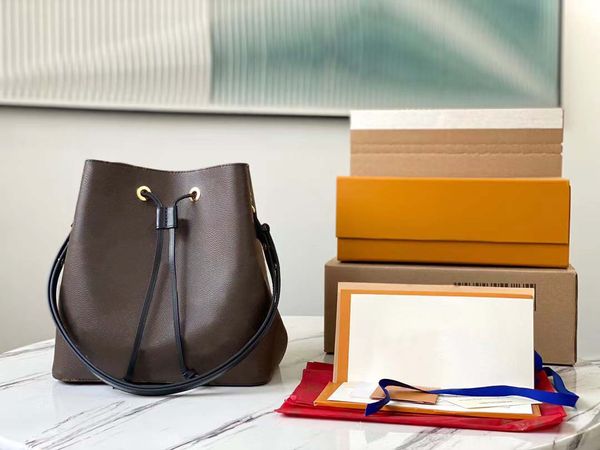 10a luxury designer neo bag women's leather cowhide quilted bucket embossed handbag wallet cross-body shoulder bag wallet classic brown
10a luxury designer neo bag women's leather cowhide quilted bucket embossed handbag wallet cross-body shoulder bag wallet classic brown