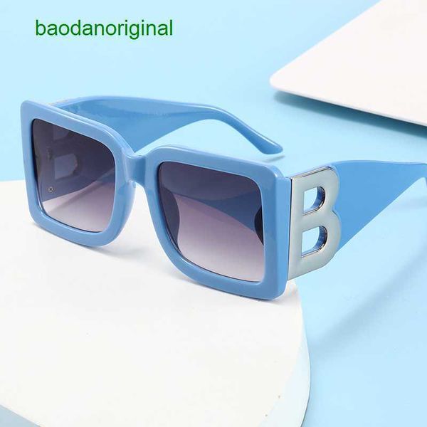 burbrerys designer sunglasses new fashion large box sunglasses for women's personality street shooting recommendation show glasses, White;black
burbrerys designer sunglasses new fashion large box sunglasses for women's personality street shooting recommendation show glasses, White;black