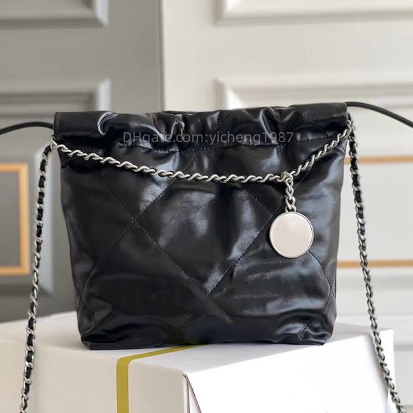 10a quality new shopping bag designer 22bag bright-faced calfskin silver chain bag rhombus bag bucket fashionable shoulder bag lady trash ba, Black;red
10a quality new shopping bag designer 22bag bright-faced calfskin silver chain bag rhombus bag bucket fashionable shoulder bag lady trash ba, Black;red