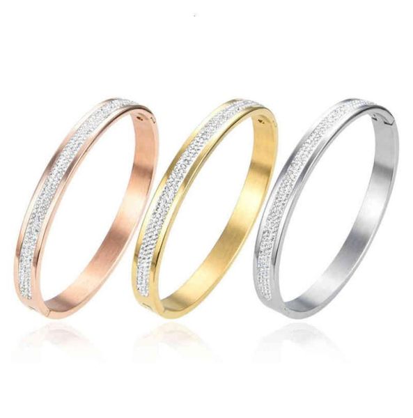 fashionable men039s three row diamond bracelet stainless steel popular zircon3302614, Black
fashionable men039s three row diamond bracelet stainless steel popular zircon3302614, Black