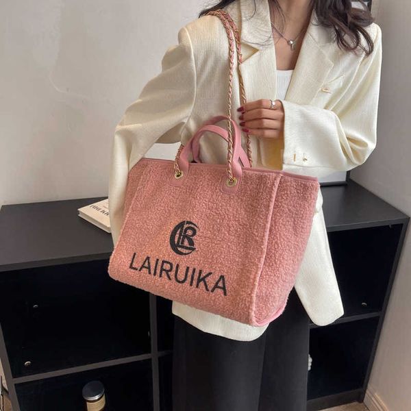 70% off purses plush temperament large capacity chain shoulder 2022 new winter foreign style letter tote korean bag ap52
70% off purses plush temperament large capacity chain shoulder 2022 new winter foreign style letter tote korean bag ap52