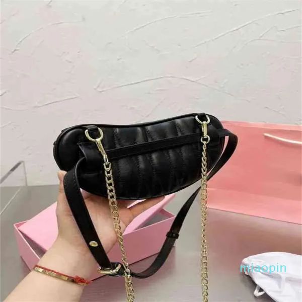 2023 new fashion shoulder bags women crossbody messenger classic embellishment handbag high capacity fashion designer leather lady wallet
2023 new fashion shoulder bags women crossbody messenger classic embellishment handbag high capacity fashion designer leather lady wallet