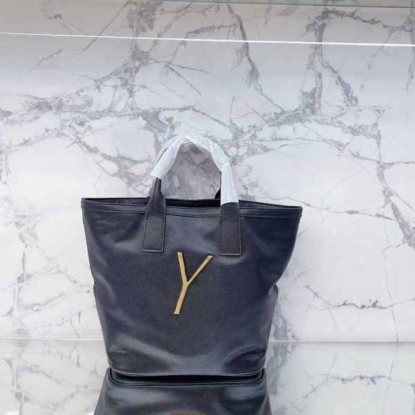 y bucket designer tote bag handbag women high-quality shopping totes bags messenger shoulder vintage leather designer lady wallet 22110, Black;red
y bucket designer tote bag handbag women high-quality shopping totes bags messenger shoulder vintage leather designer lady wallet 22110, Black;red