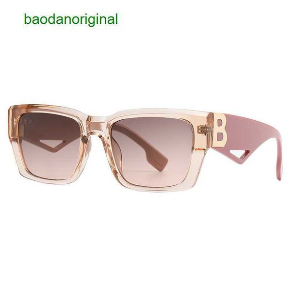 burbrerys designer sunglasses modern sunglasses street pbettero inscom red square female 4336 pu08, White;black
burbrerys designer sunglasses modern sunglasses street pbettero inscom red square female 4336 pu08, White;black